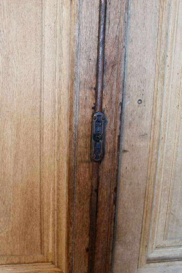 Pair Of Double-sided 19th Century Oak Landing Doors