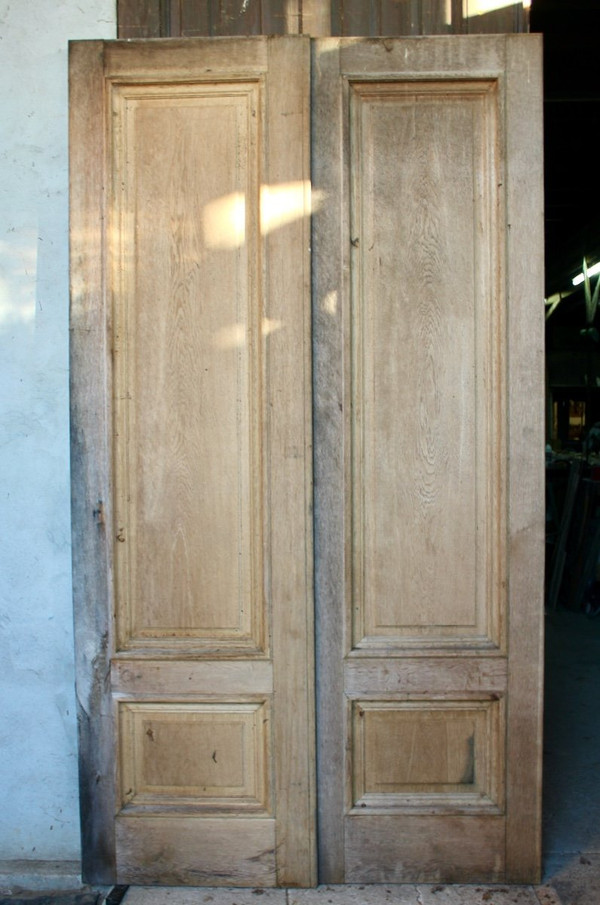 Pair Of Double-sided 19th Century Oak Landing Doors