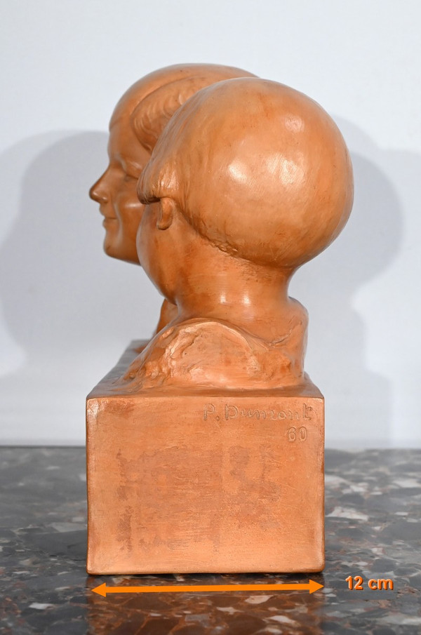 Group in Patinated Terracotta, “Mother and her children”, signed P. Dumont, Art Deco – 1920