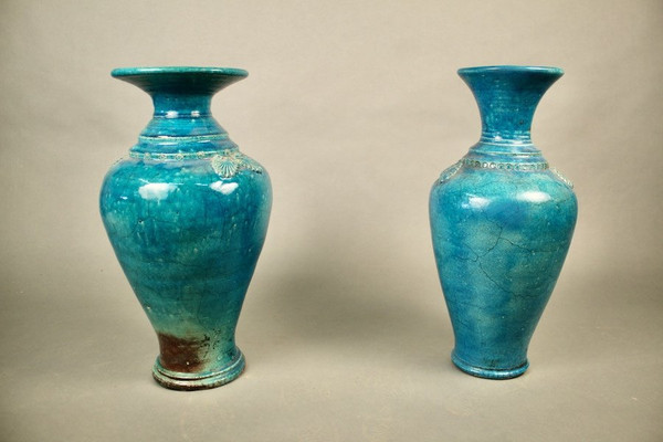 Paire De Vases Chinois En Céramique Craquelée Bleue