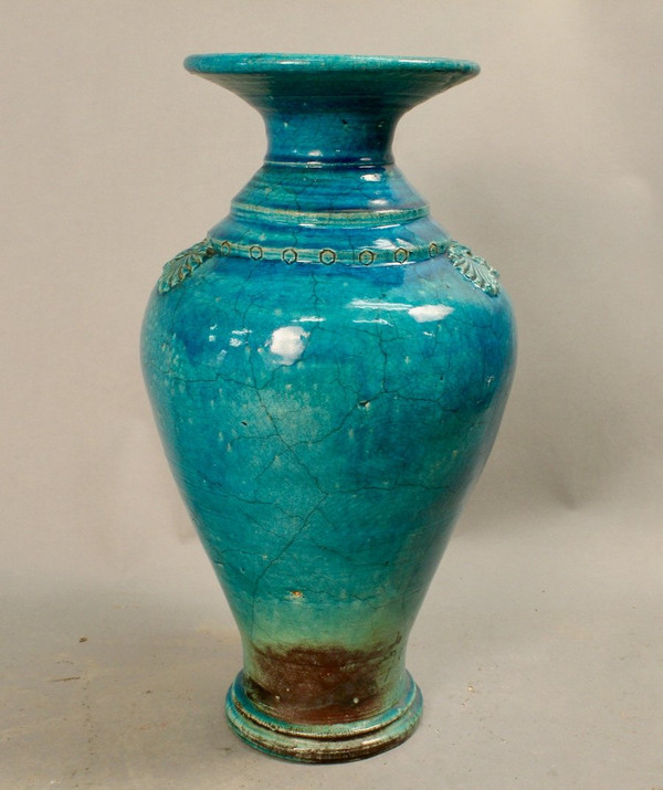 Paire De Vases Chinois En Céramique Craquelée Bleue