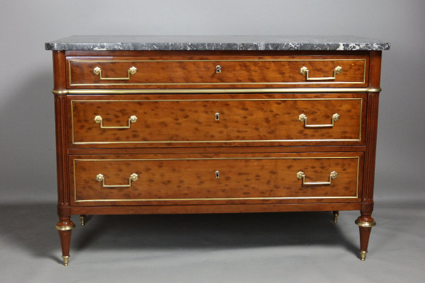 Louis XVI chest of drawers, blond speckled mahogany, grey marble top with white veining