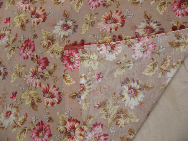 Large linen hanging with floral decoration of peonies d: 3.35 x 5.46 m 19th Napoleon III period