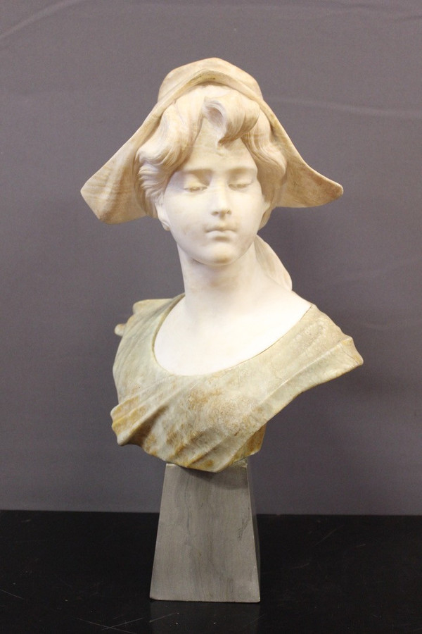 Busto di fanciulla in alabastro bicolore 1900 circa