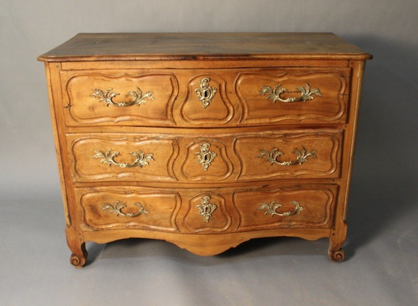 Louis XV Blond Walnut Commode Lyonnaise