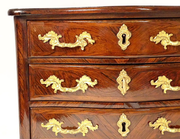 Petite Commode Maîtrise Régence Marqueterie Bois Violette Estampillée 18è