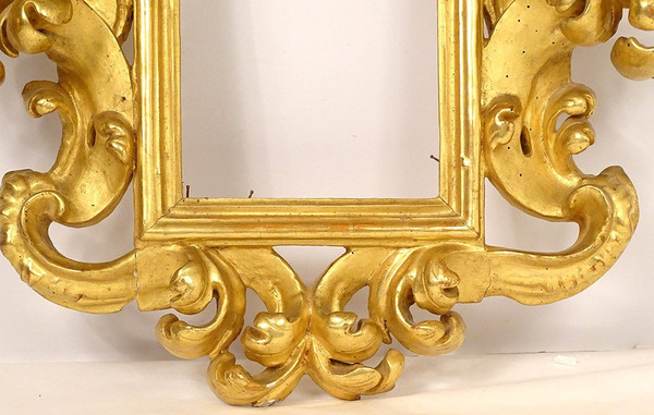 Italian frame Gilded wood Foliage Rocaille Italy XVIIIth Century