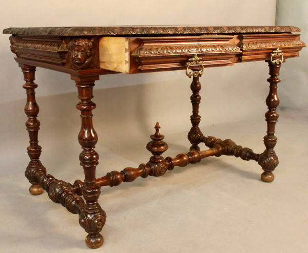 De Putti Louis XIII style writing table