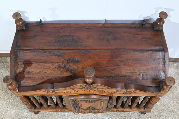 Small Provençal Panetière in Walnut - Early 19th century