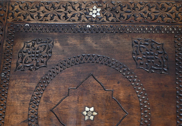 Syrian walnut rocking chair - Late 19th century