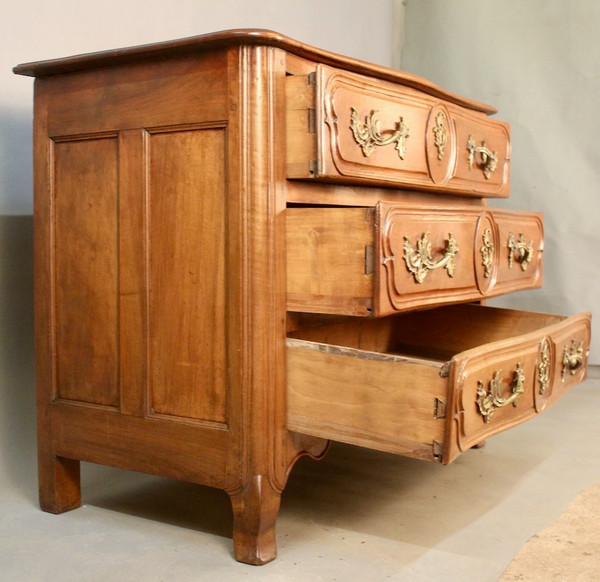 18th Century Lyonnaise Walnut Chest of Drawers