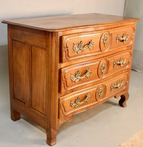 18th Century Lyonnaise Walnut Chest of Drawers