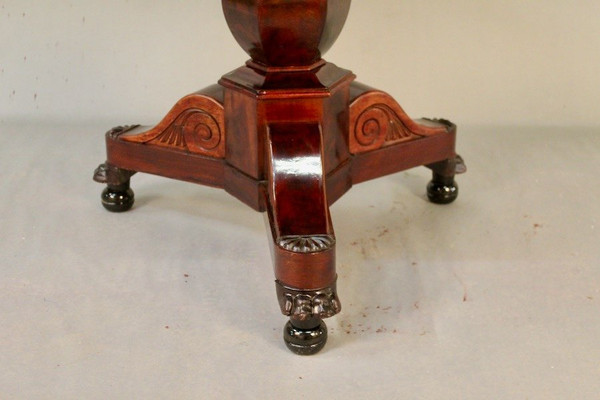 Restoration Period Pedestal Table In Mahogany Tripod Leg