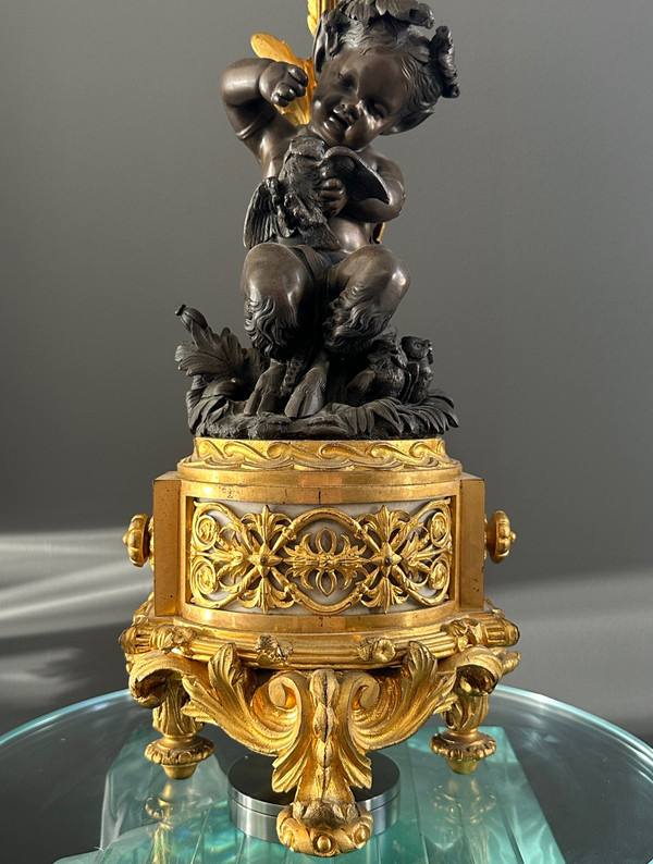 Henri Picard, Eccezionale Coppia di Putti Candelabri in Bronzo Firmati del XIX secolo