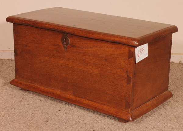 Small Colonial Chest - 18th Century