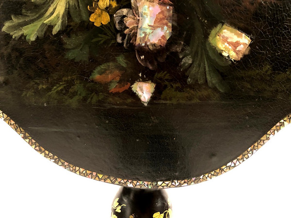 Tilting pedestal table in blackened wood with painted decoration of flowers and birds, burgundy. Napoleon III