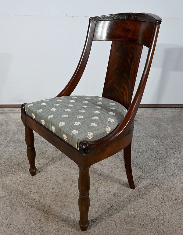 Suite of 4 Gondola Chairs in Cuban Mahogany, Restoration Period – Early 19th Century