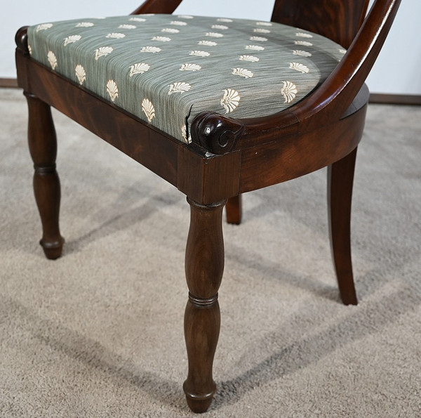 Suite of 4 Gondola Chairs in Cuban Mahogany, Restoration Period – Early 19th Century