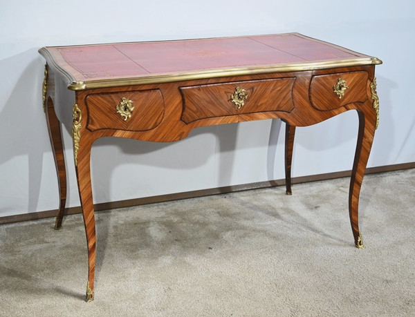 Middle Desk in Precious Wood, Louis XV style – Early 20th century