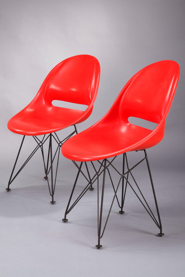 Set di quattro sedie con basi nello stile di Charles Eames