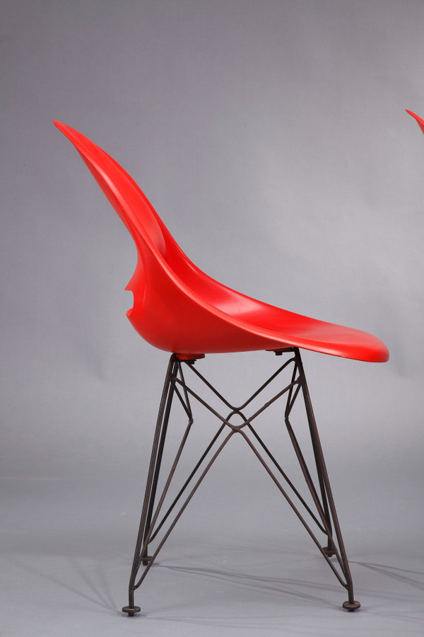 Set di quattro sedie con basi nello stile di Charles Eames