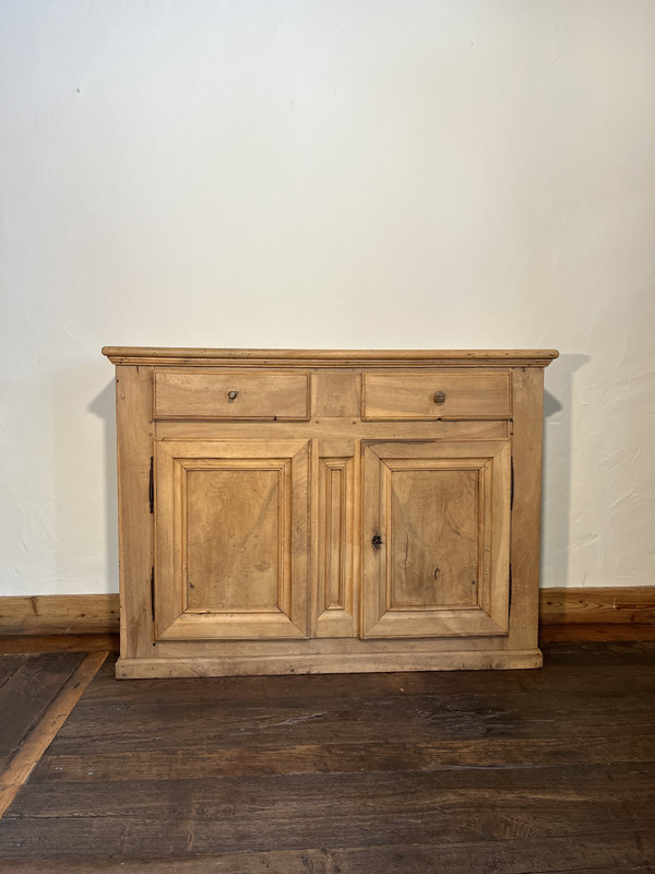 Sideboard aus hellem Walnussholz aus dem 19. Jahrhundert