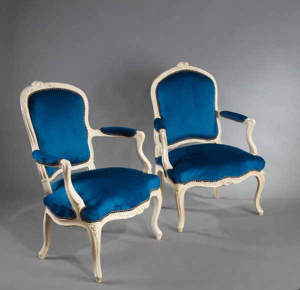 Four peacock blue velvet armchairs from the Louis XV period