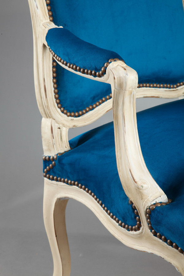 Four peacock blue velvet armchairs from the Louis XV period