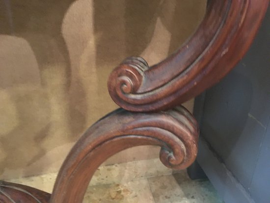 Mahogany support console