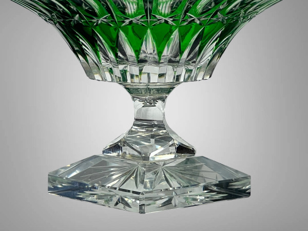 round cut on green pedestal in cut bohemian crystal, 20th century