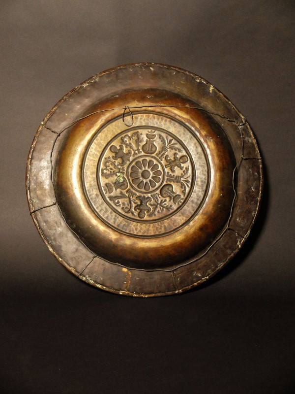 Quest or offering dish - Nuremberg - 16th century