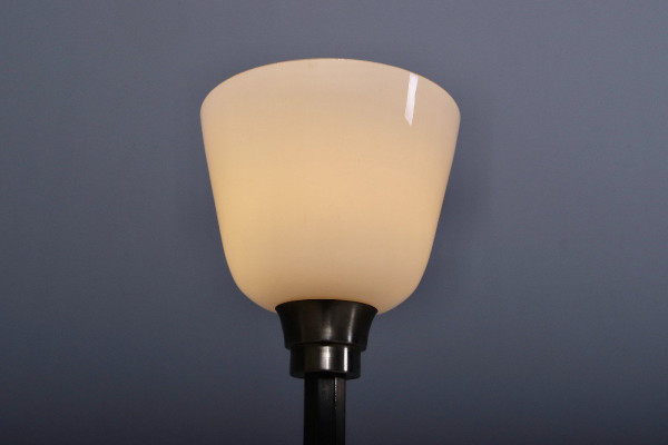 Haute Erpe Bauhaus / Art Deco lamp