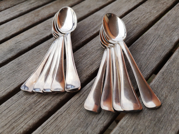 12 espresso/mocha spoons in solid silver, goldsmith's neck brace hallmark Tétard Frères