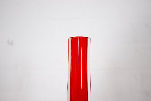 Seguso Empoli Soliflore Vase.