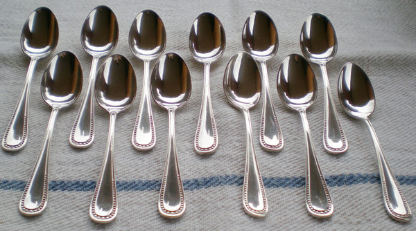 12 silver-plated espresso/mocha spoons, Perles goldsmith model, Félix Frères, Toulouse