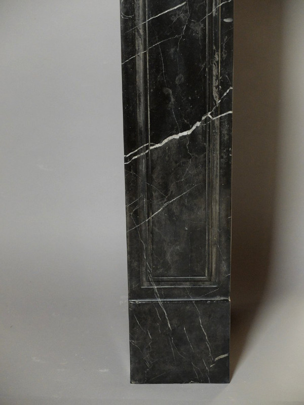 Louis XVI period mantel in black marble