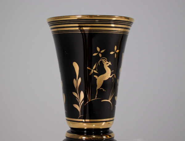 Nova Malines: Vaso di ialite con antilope