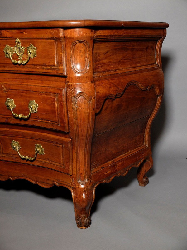 Commode bordelaise d'époque Louis XV