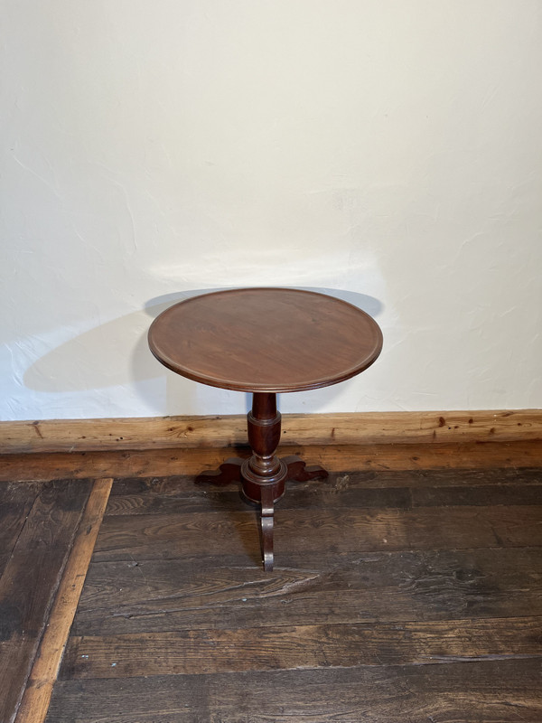 Hardwood table 1800