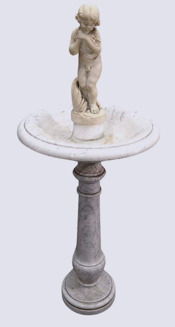 Antique Bird Fountain 1900 In Carrara Marble