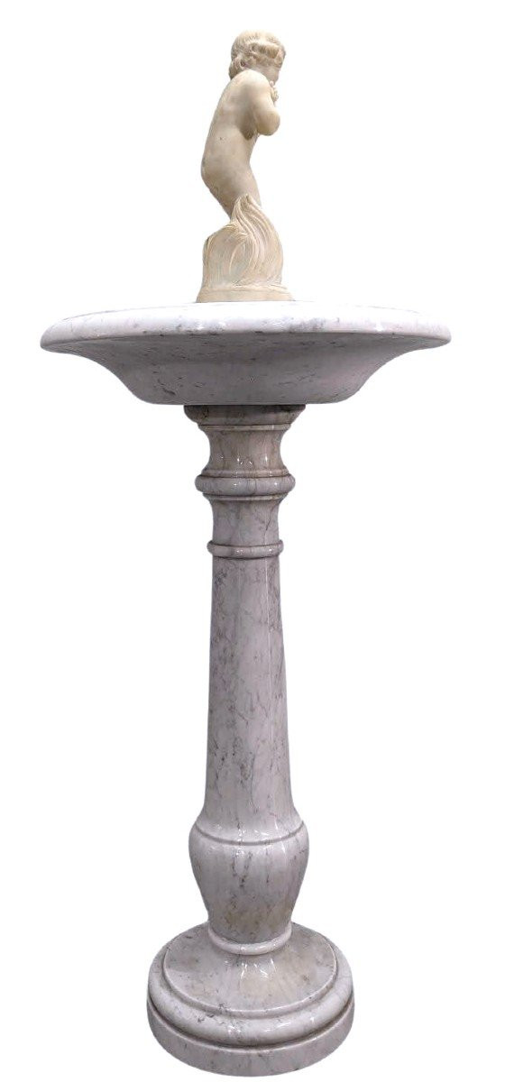 Antique Bird Fountain 1900 In Carrara Marble