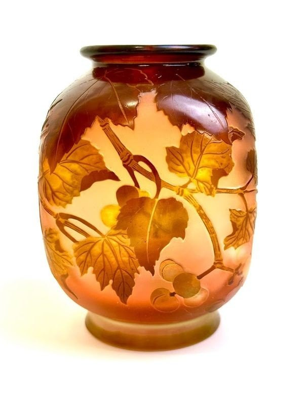 Emile Gallé Art Nouveau vase "Aux Raisins