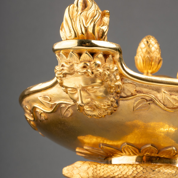 Trompe-l’oeil Encense Burner in Gilded Bronze, 19th Century