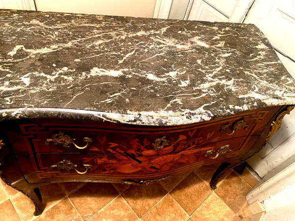 Superb rare and elegant two-drawer chest of drawers with rich marquetry of Louis XV musical instruments