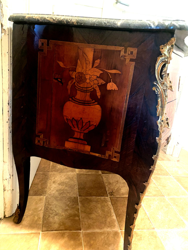 Superb rare and elegant two-drawer chest of drawers with rich marquetry of Louis XV musical instruments