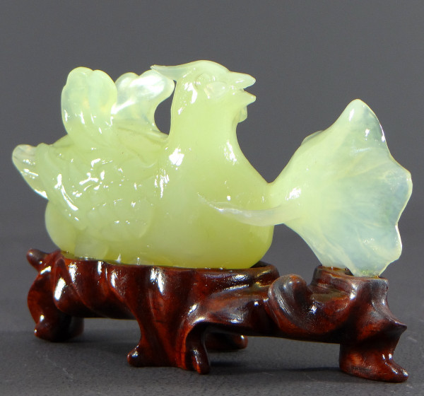 Chine, Années 1950/1960, Sculpture En Jade Canard Et Fleur. 