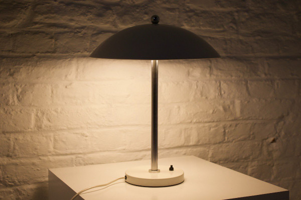 Wilhelm Gispen, Lampe „5015“.