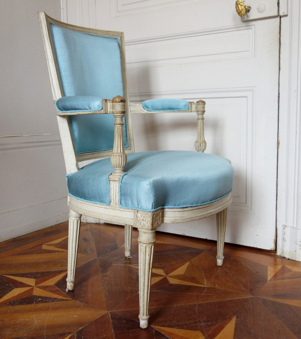 Pair De Fauteuils Cabriolets d'époque Louis XVI Canetillé De Soie Bleu