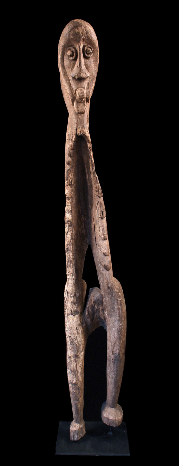 Figure de culte Yipwon, sculpture, art tribal, Papouasie Nouvelle Guinée, art océanien, Océanie