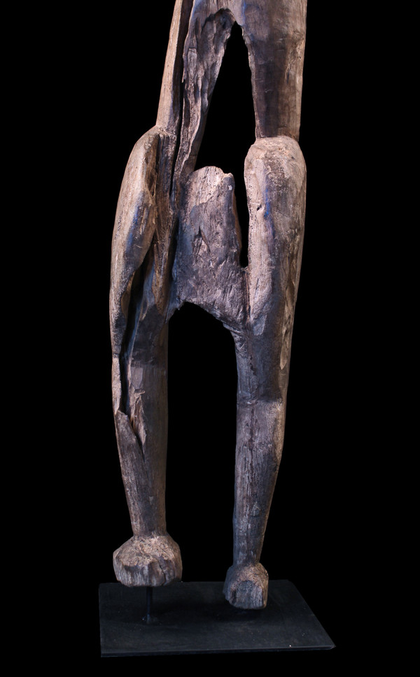 Figure de culte Yipwon, sculpture, art tribal, Papouasie Nouvelle Guinée, art océanien, Océanie